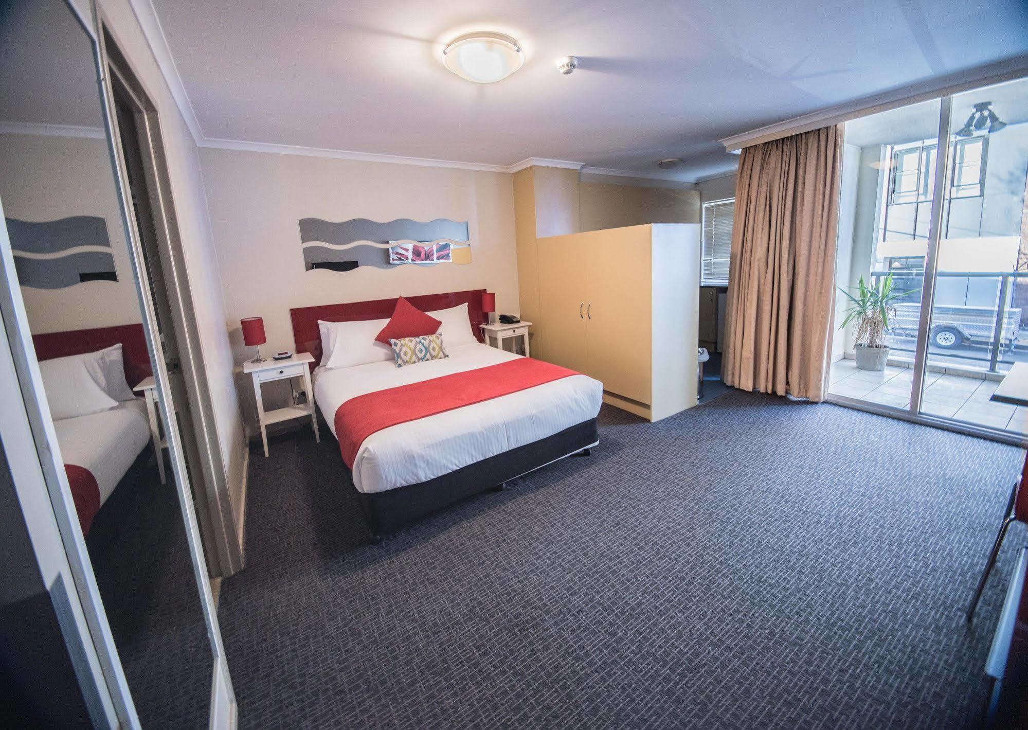Nesuto Chippendale Aparthotel Sydney Luaran gambar